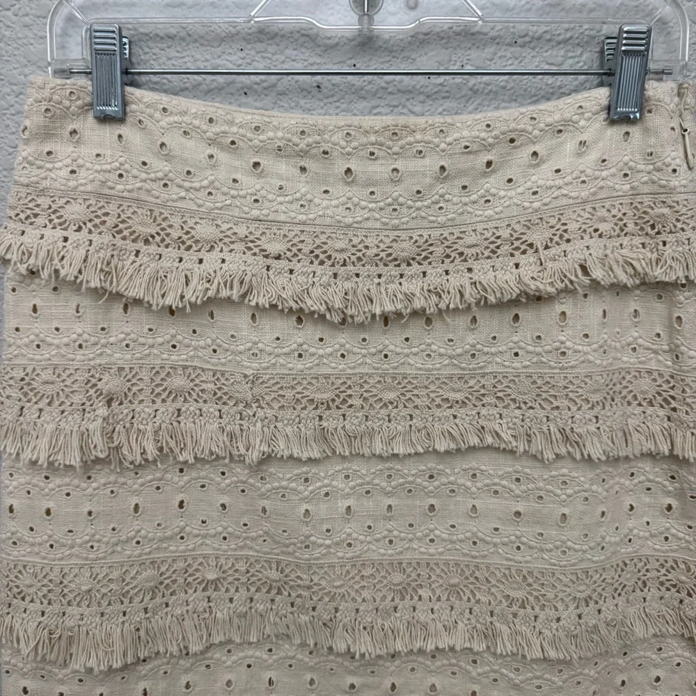Anthropologie HD in Paris‎ Crochet Fringe Tiered Mini Boho Skirt Beige Size 2